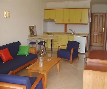 蒙特马尔公寓酒店 普拉亚戴尔雷安格莱斯